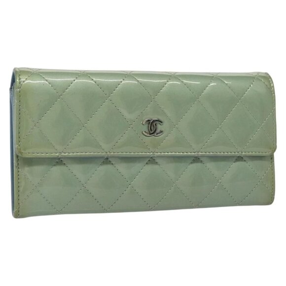 CHANEL Matelasse Long Wallet Enamel Green Silver CC Auth 138942 - Picture 1 of 16